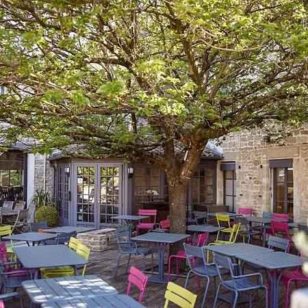 Logis De L'abbaye ホテル Celles-sur-Belle