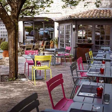 Hotel Logis De L'abbaye Celles-sur-Belle