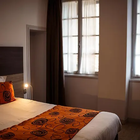 Logis De L'abbaye ホテル