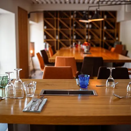 Logis De L'abbaye 2*