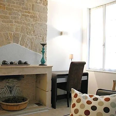 Logis De L'abbaye 2*