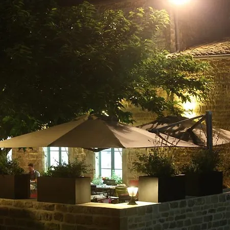 מלון Logis De L'abbaye 2*