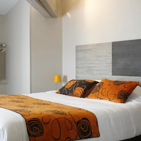 Logis De L'abbaye ホテル Celles-sur-Belle