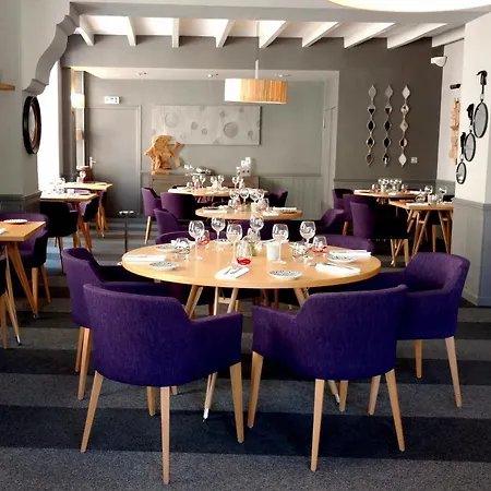Hotel Logis De L'abbaye 2*