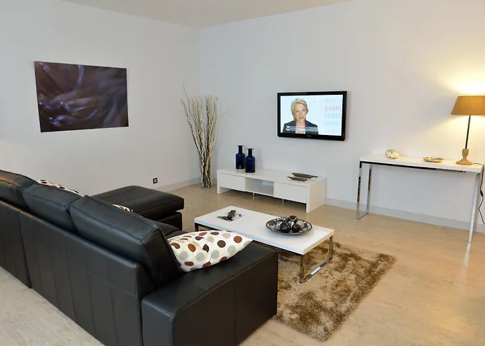 Logis De L'abbaye Hotel 2*