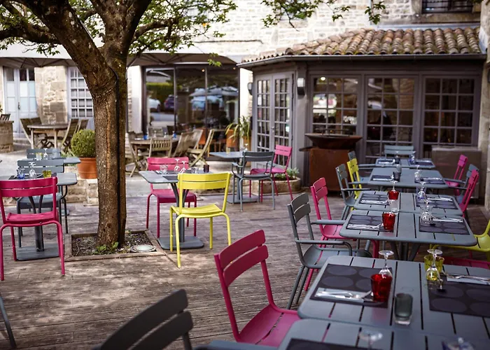 Hotel Logis De L'abbaye Celles-sur-Belle
