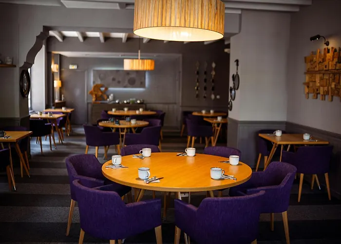 Logis De L'abbaye 2* Celles-sur-Belle